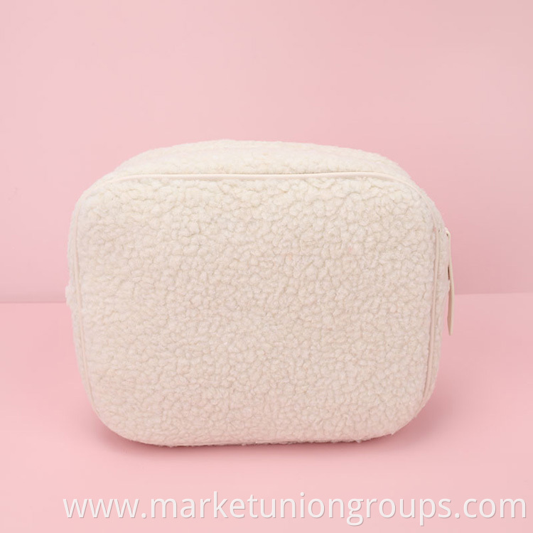 New Cute Soft Sherpa Multicolour Autumn and Winter Toiletry Makeup Bag Travel Cosmetic Bag Set